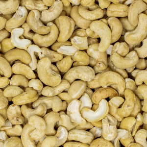 Whole Cashews, 200g